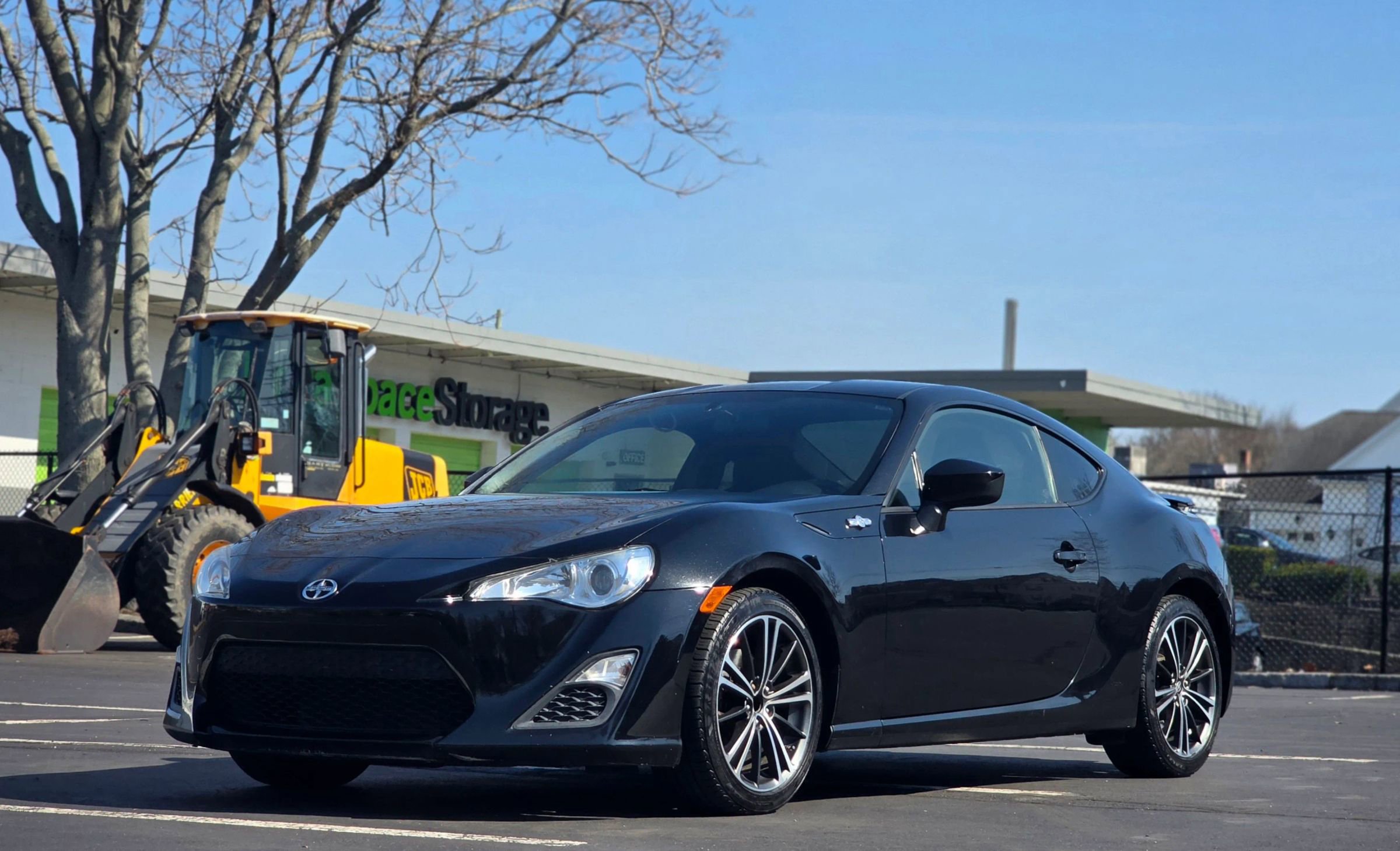 Used 2015 Scion FR-S RWD image 1