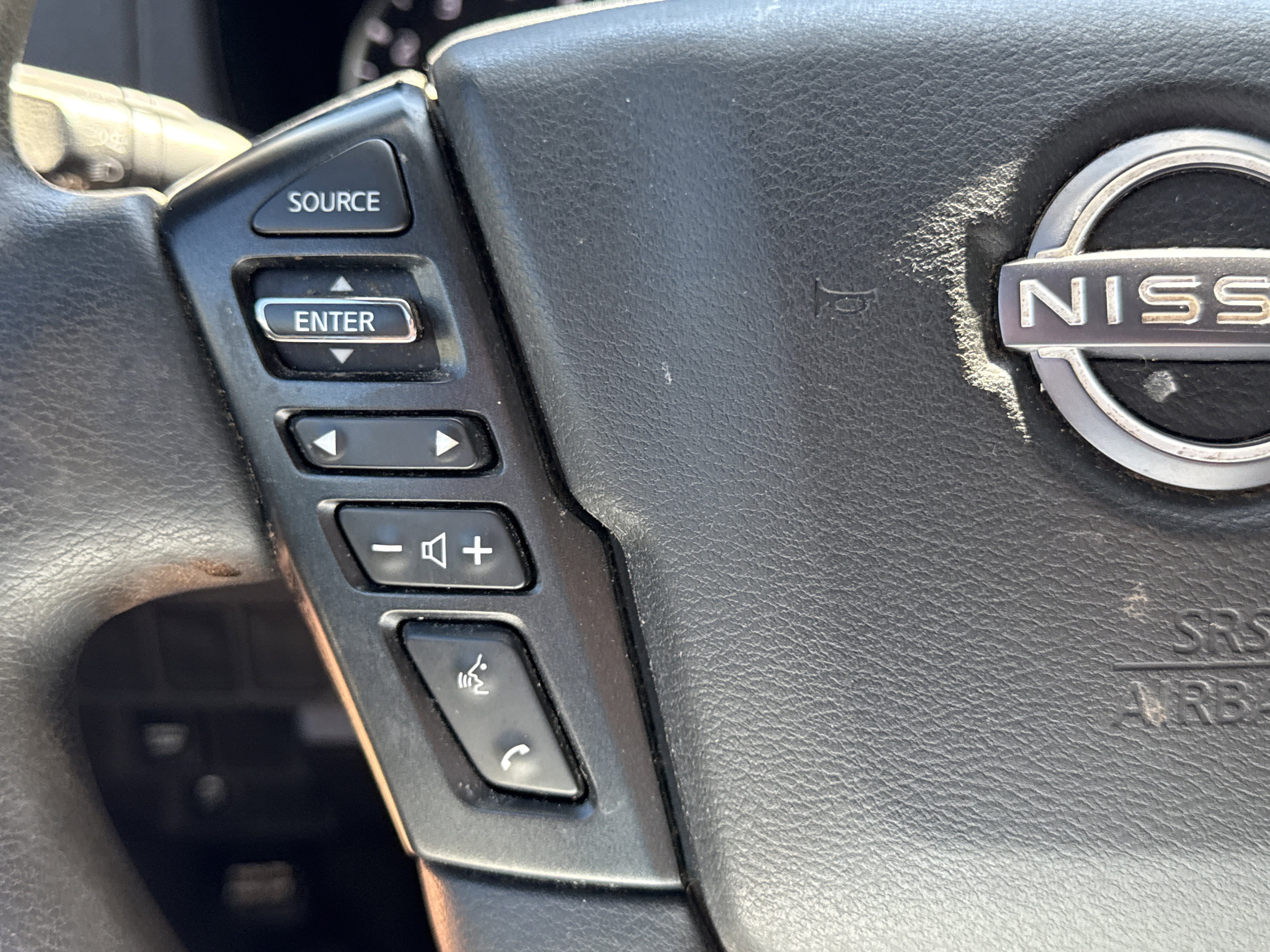 Used 2022 Nissan Frontier SV RWD image 11