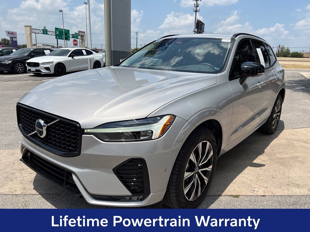 Certified 2024 Volvo XC60 B5 Core AWD/4WD image 3