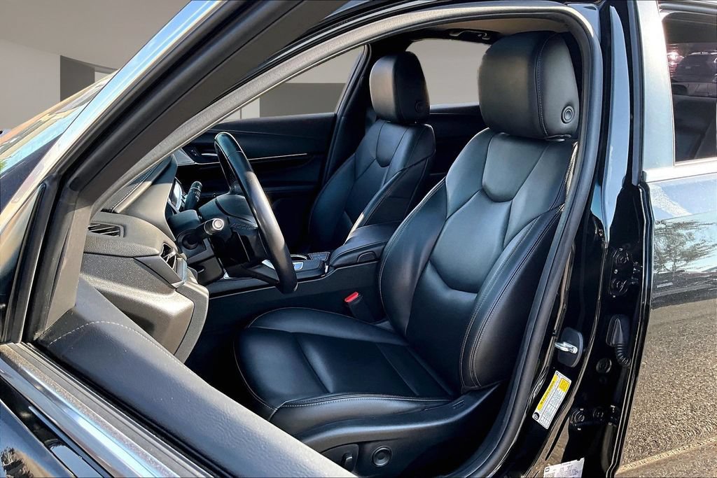 Used 2023 Cadillac CT4 Luxury w/ Sun And Sound Package RWD image 26