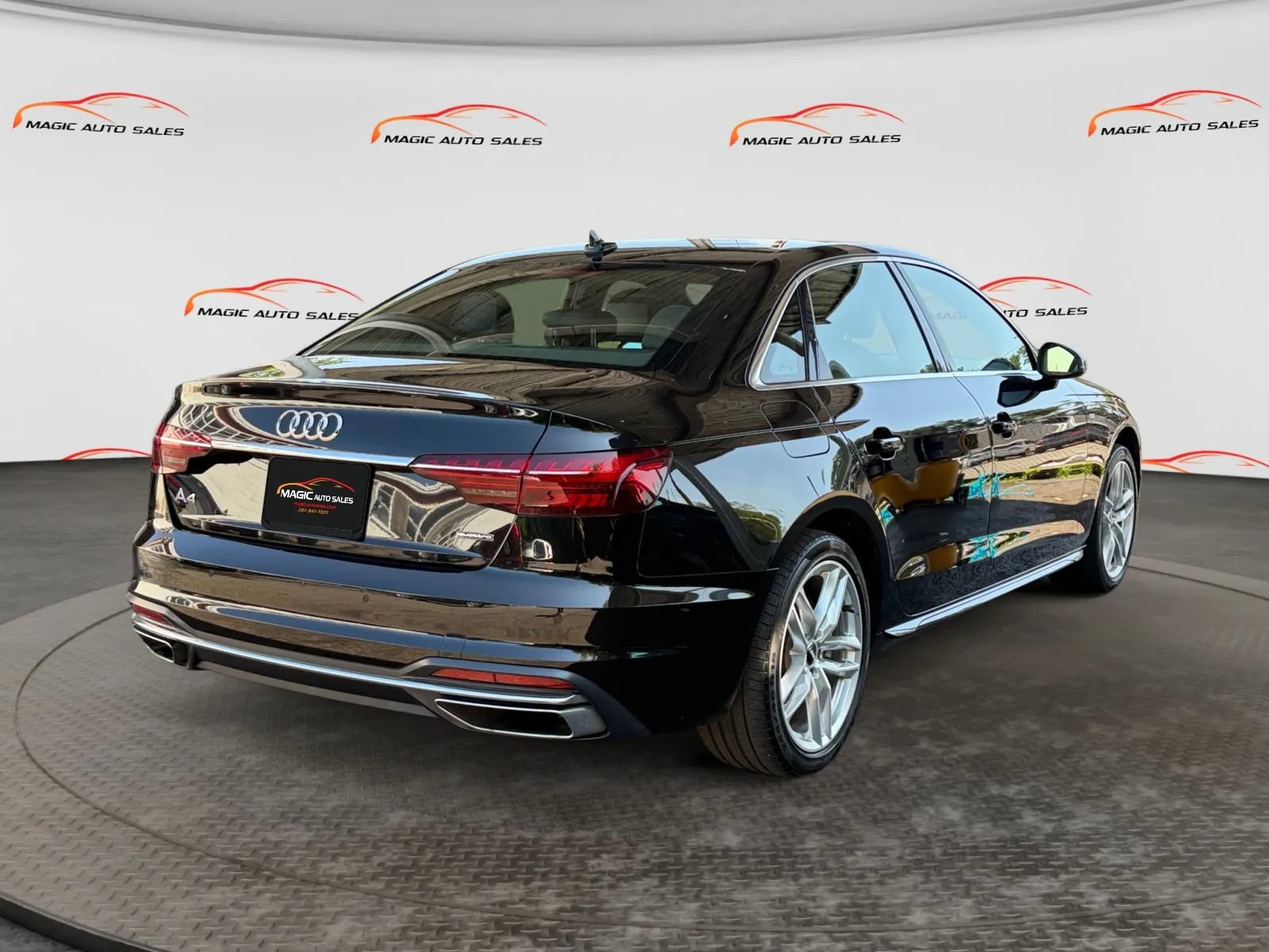 Used 2021 Audi A4 2.0T Premium w/ Convenience Package AWD/4WD image 10