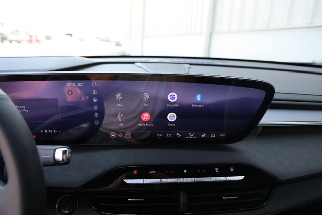 New 2027 Buick Enclave Sport Touring w/ Power Package FWD image 20