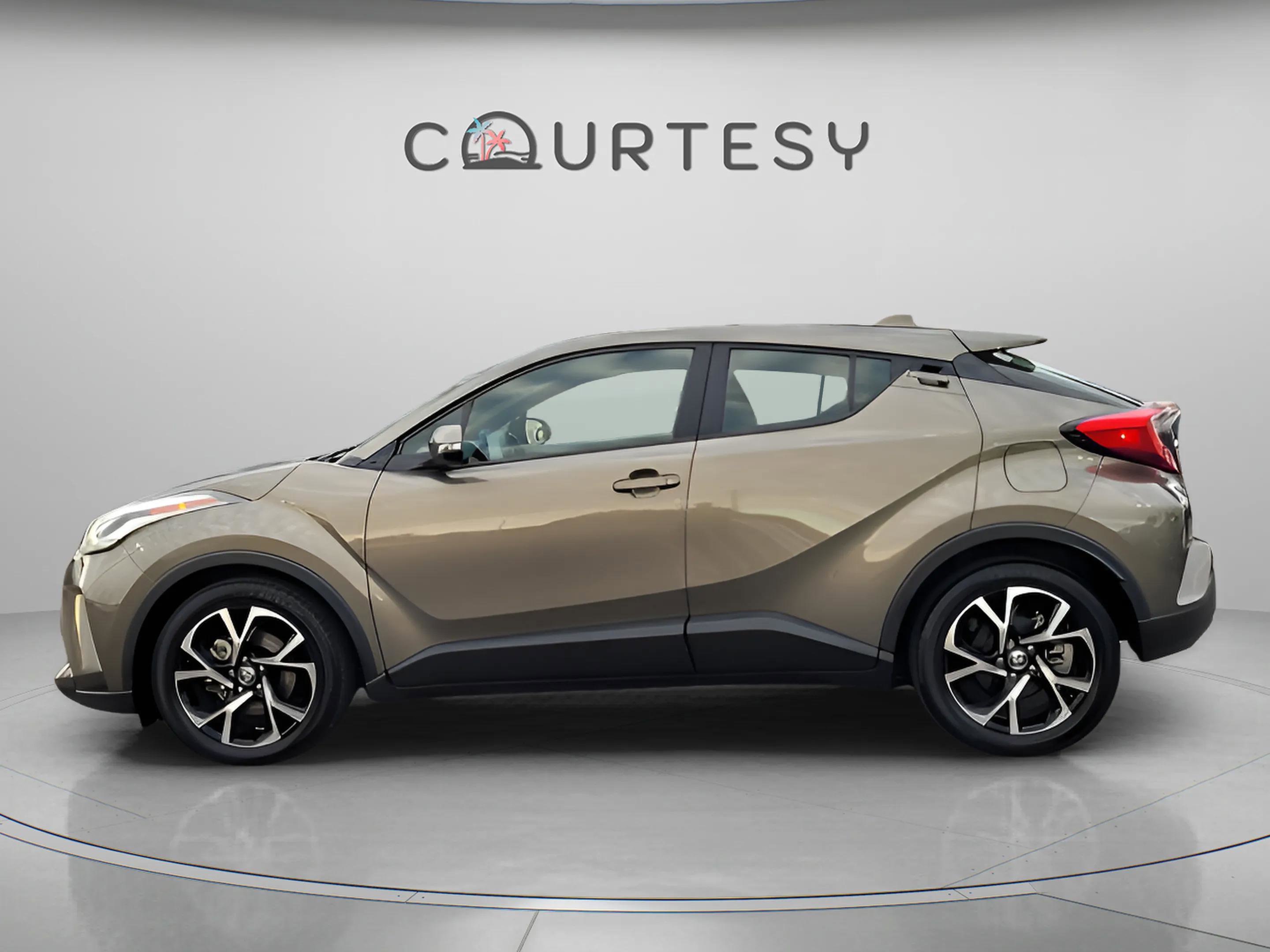 Certified 2021 Toyota C-HR XLE image 2