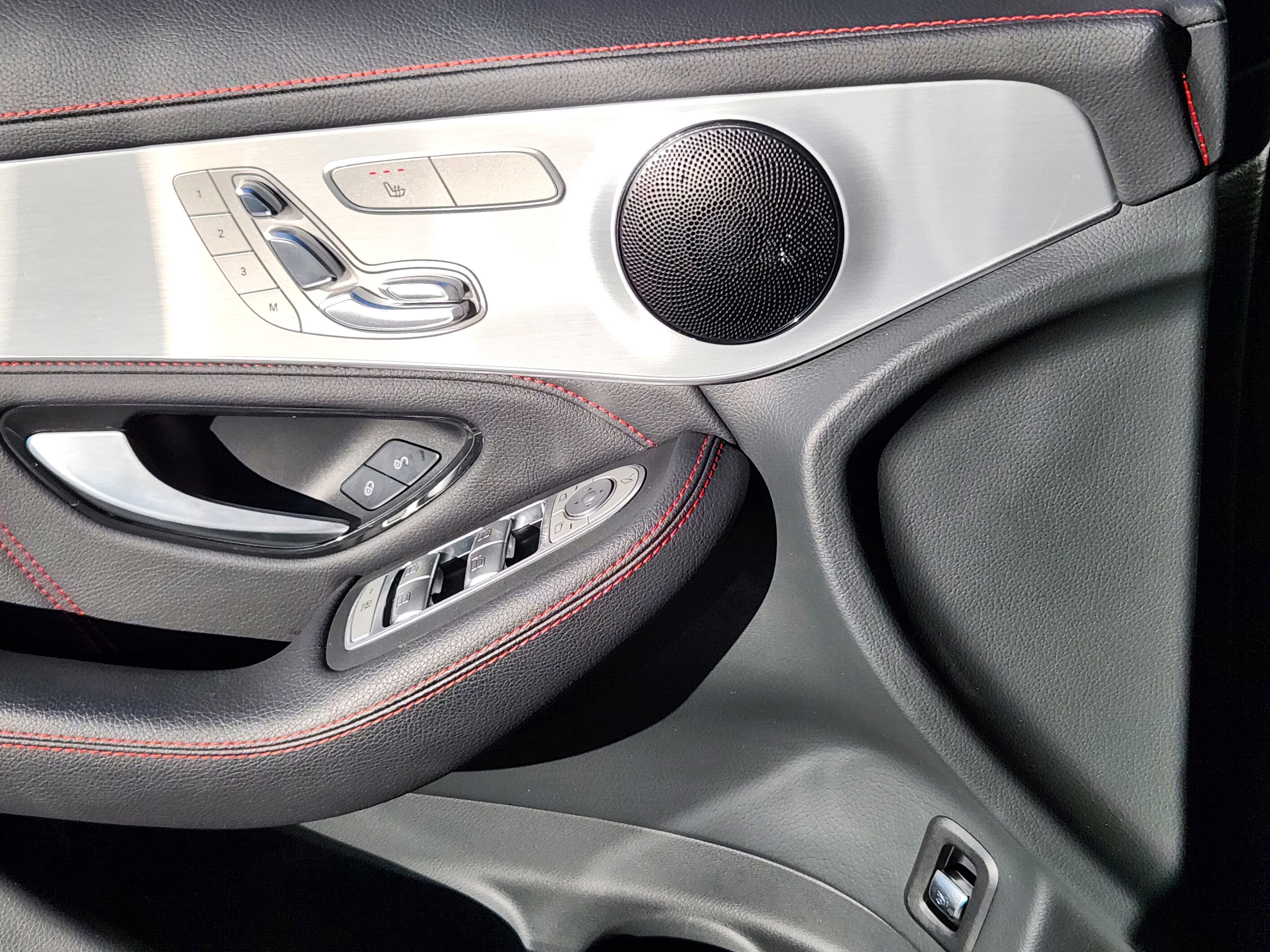 Used 2022 Mercedes-Benz GLC 43 AMG 4MATIC image 7