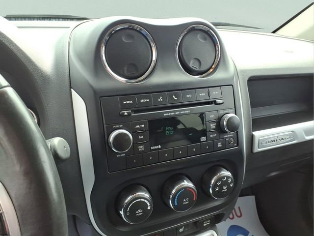 Used 2017 Jeep Compass High Altitude image 17