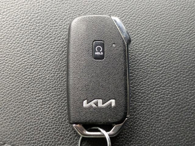 Used 2023 Kia Sportage EX image 32