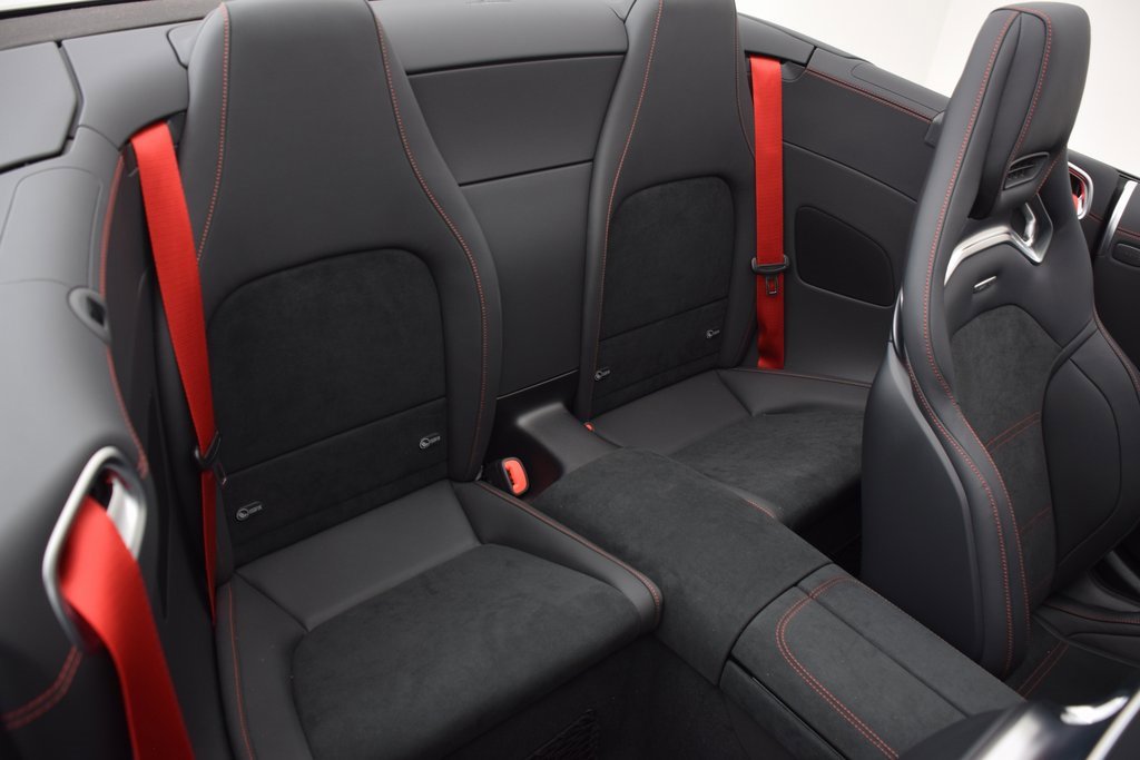 New 2025 Mercedes-Benz SL 63 AMG 4MATIC image 17