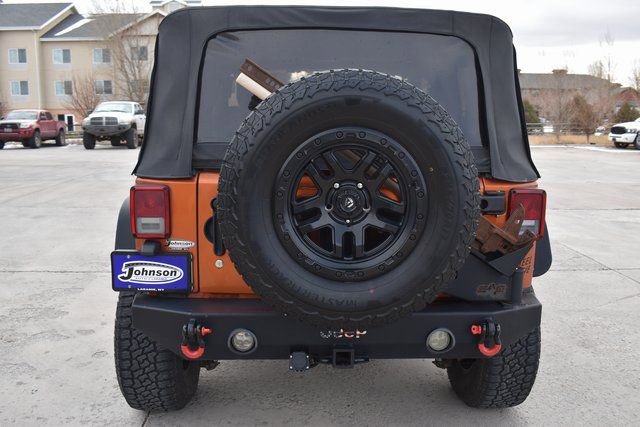 Used 2010 Jeep Wrangler Mountain image 6