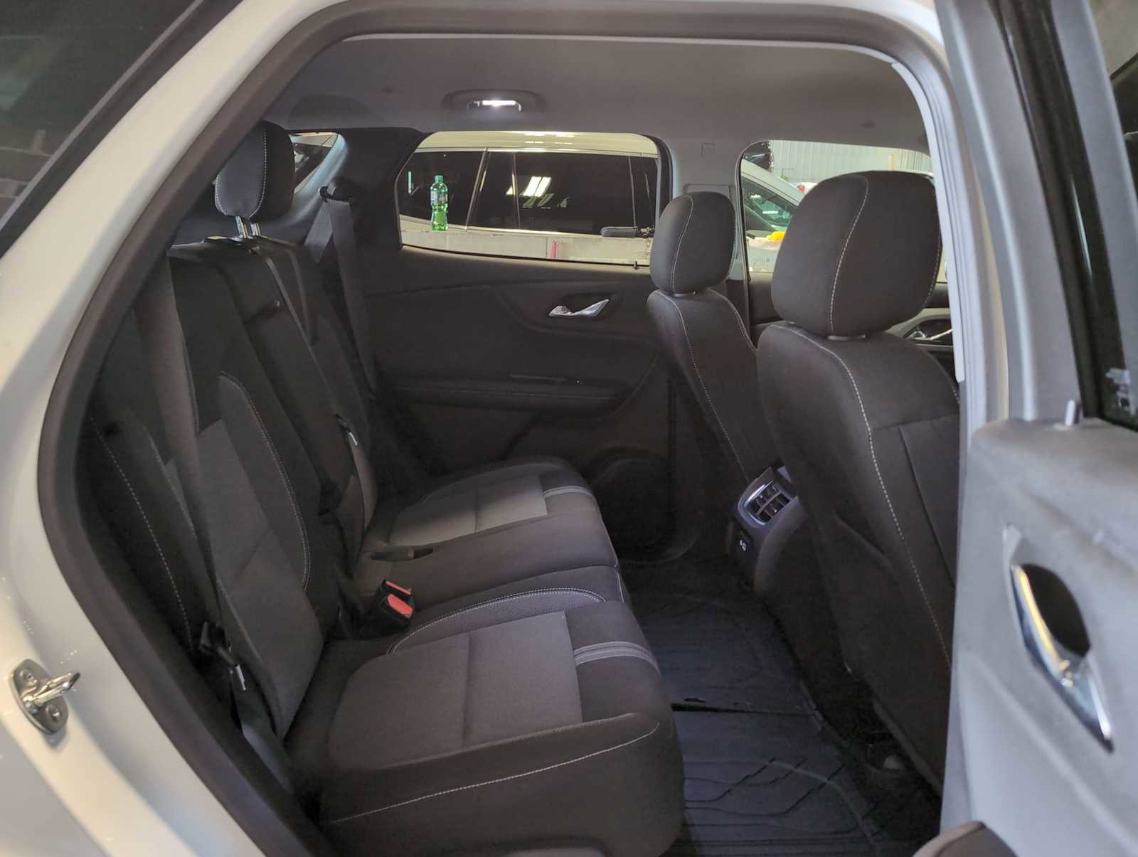 Used 2024 Chevrolet Blazer LT w/ Convenience Package image 25