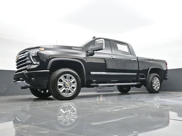 New 2026 Chevrolet Silverado 2500 High Country w/ High Country Premium Package AWD/4WD image 59