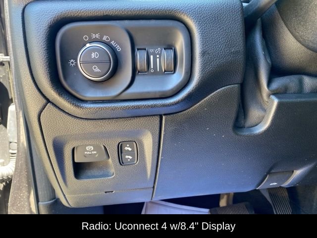 Used 2019 RAM 1500 Big Horn RWD image 9