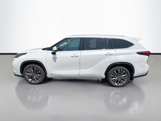 Used 2021 Toyota Highlander Platinum AWD/4WD image 4