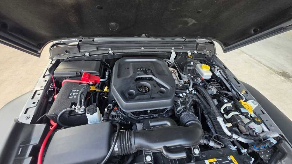 Used 2023 Jeep Wrangler Sport AWD/4WD image 22
