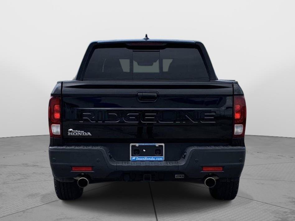 Certified 2024 Honda Ridgeline Black Edition image 4