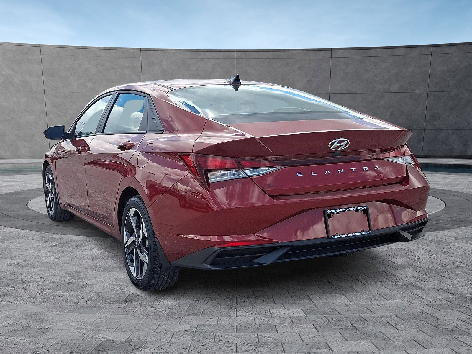 Certified 2023 Hyundai Elantra SEL w/ Convenience Package FWD image 8