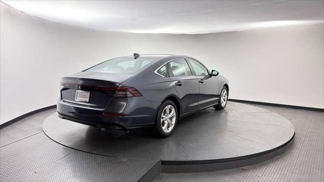 Used 2025 Honda Accord LX image 8