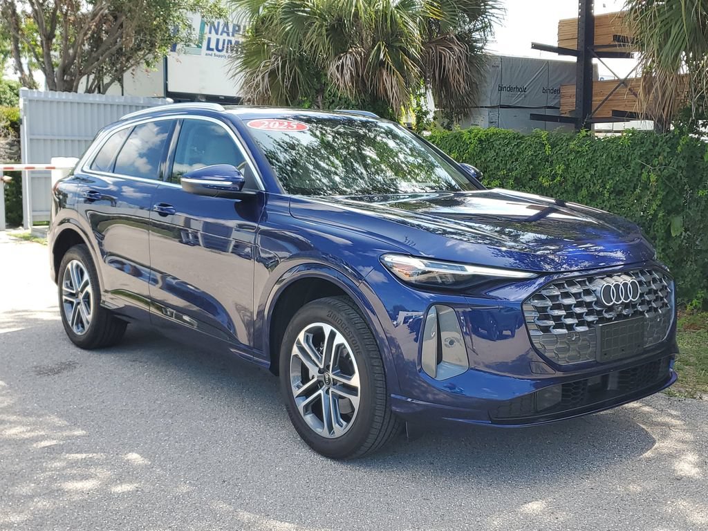 Certified 2025 Audi Q5 Premium w/ Premium Plus AWD/4WD image 2