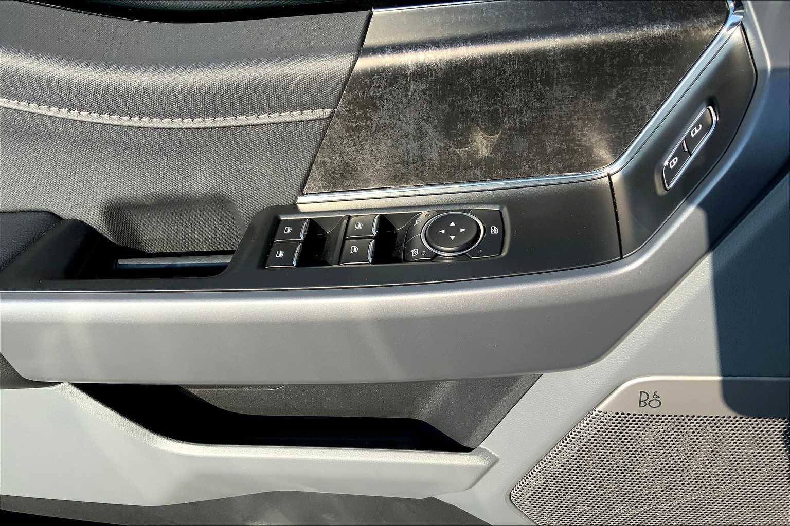 New 2025 Ford F150 Lightning Flash image 18