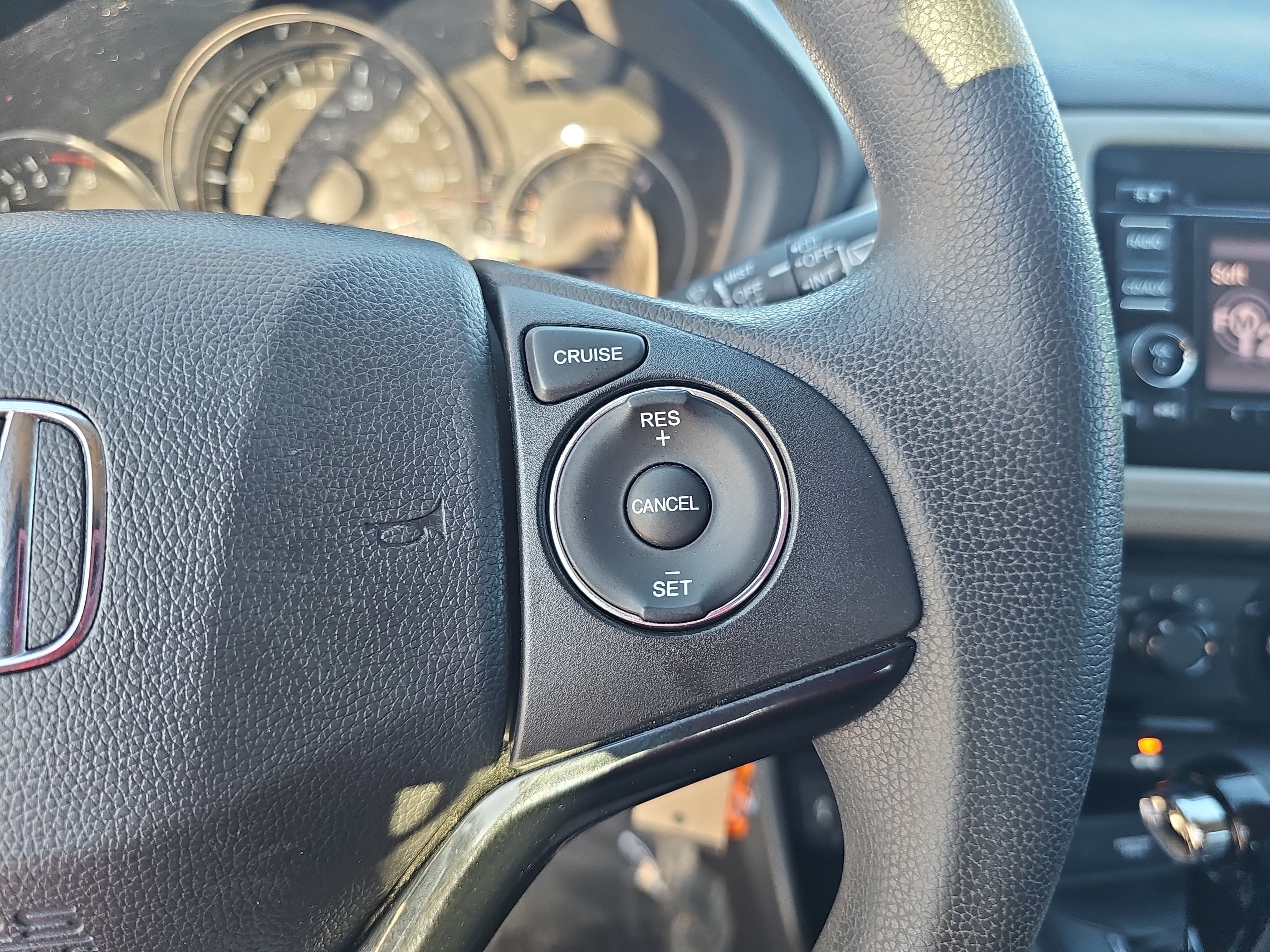 Used 2016 Honda HR-V LX image 18