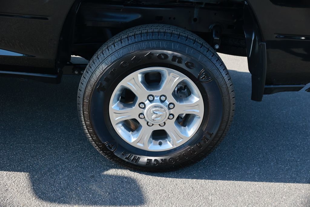 Used 2024 RAM 2500 Big Horn w/ Bed Utility Group AWD/4WD image 10