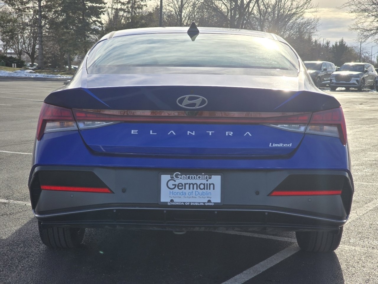 Used 2024 Hyundai Elantra Limited image 17