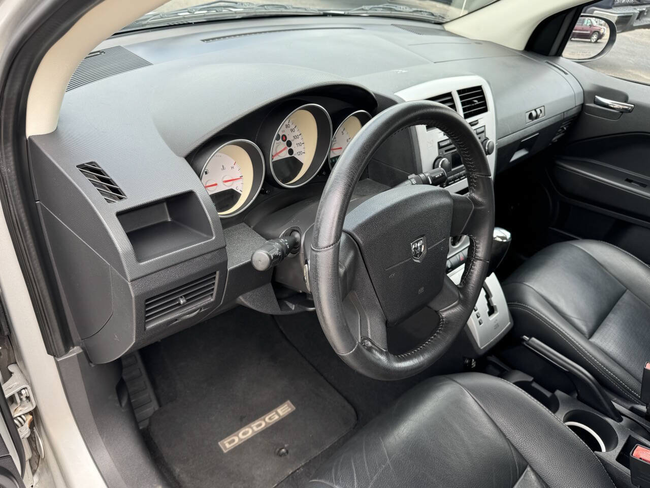 Used 2008 Dodge Caliber R/T w/ Driver Convenience Group FWD image 19