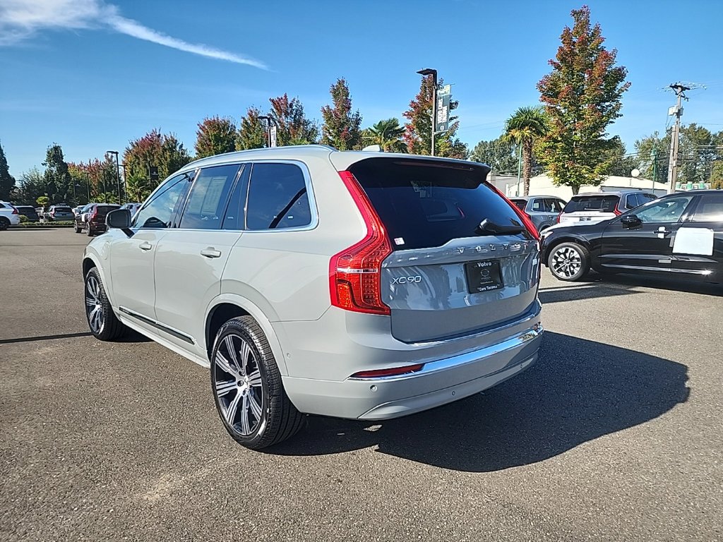 Certified 2024 Volvo XC90 T8 Plus w/ Protection Package Premier AWD/4WD image 3