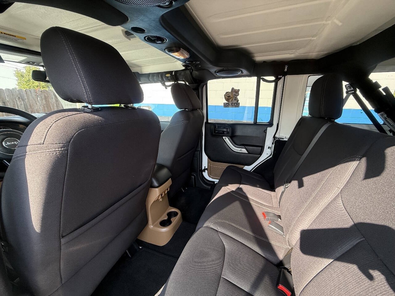 Used 2013 Jeep Wrangler Unlimited Sahara AWD/4WD image 12
