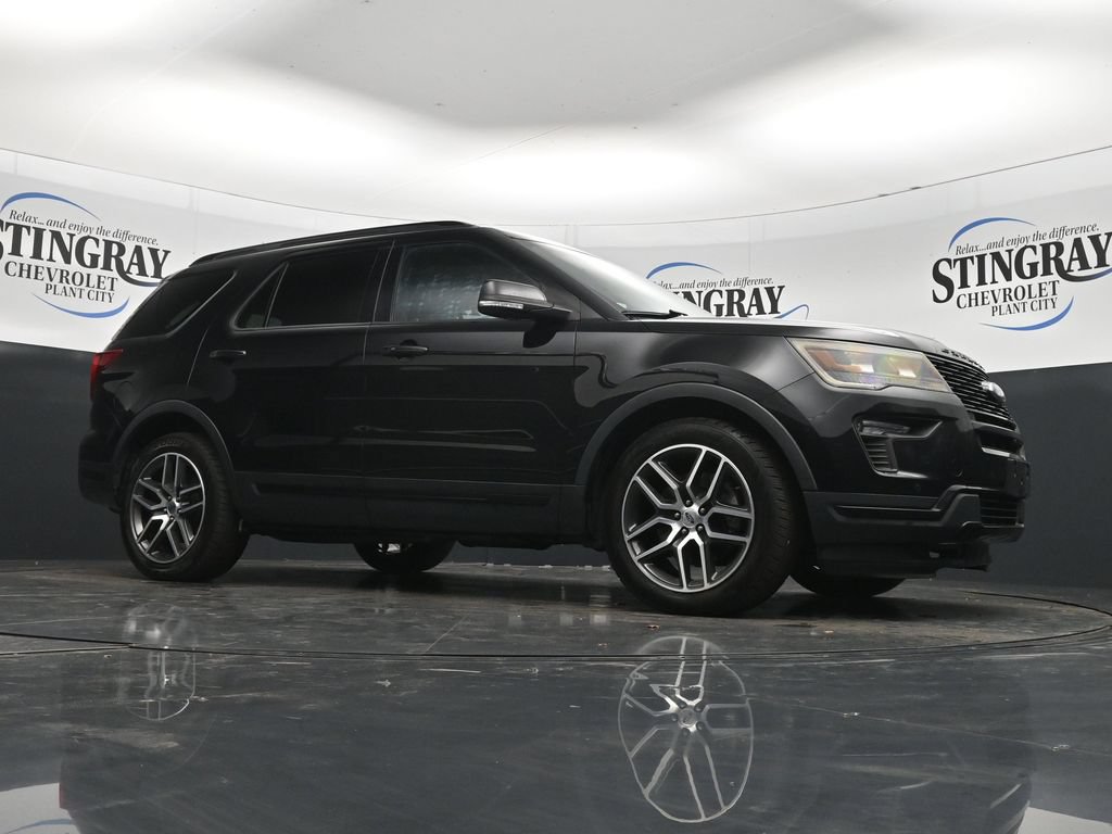 Used 2018 Ford Explorer Sport w/ Equipment Group 401A AWD/4WD image 26