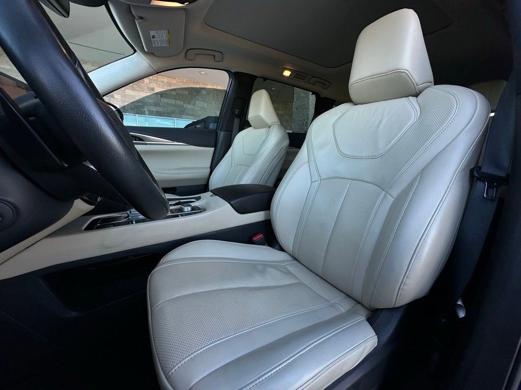 Used 2023 INFINITI QX60 Luxe w/ Cargo Package image 6