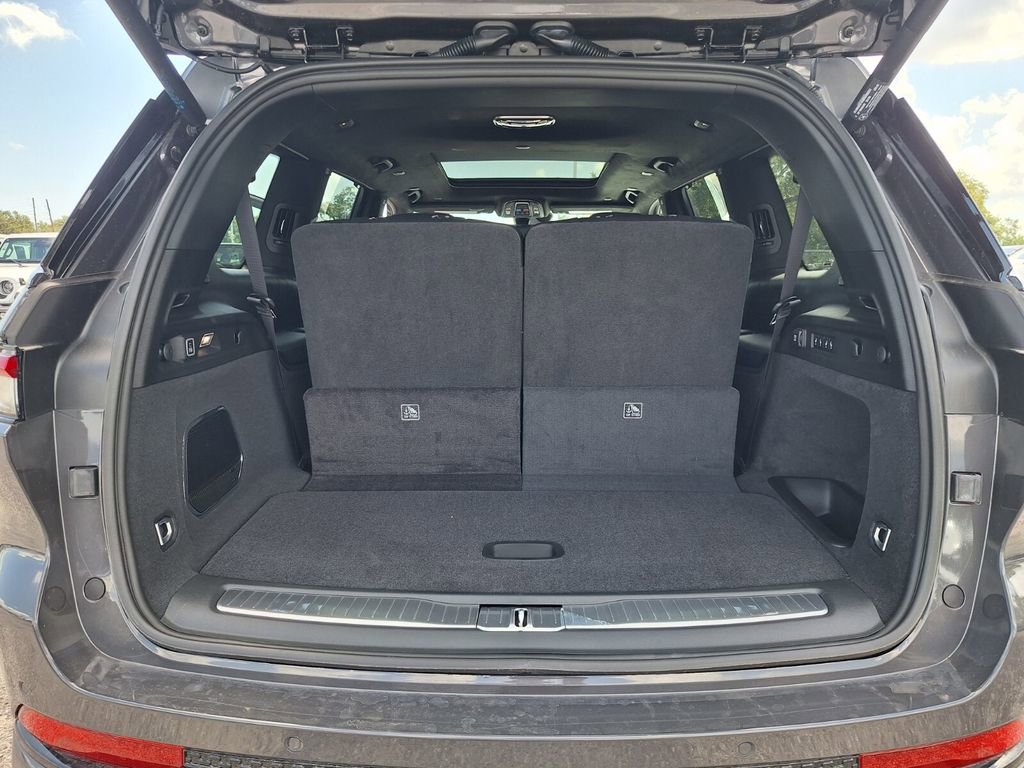 New 2025 Jeep Grand Cherokee L Summit image 17