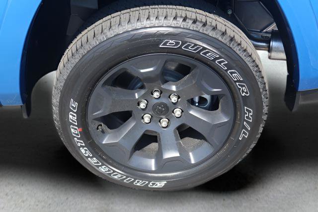 New 2026 RAM 1500 4x4 Crew Cab image 11