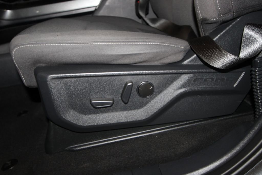 Used 2023 Ford F150 XLT w/ Equipment Group 302A High image 7