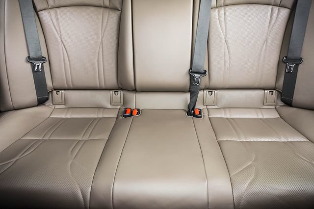 Certified 2025 Lexus ES 300h w/ Accessory Package (Z2) FWD image 20