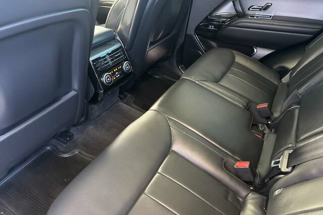 Used 2024 Land Rover Range Rover Sport Dynamic SE AWD/4WD image 12