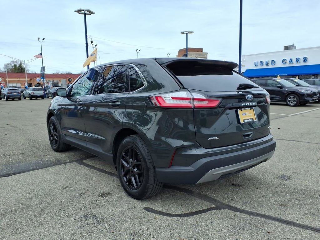 Certified 2023 Ford Edge SEL w/ Convenience Package AWD/4WD image 9