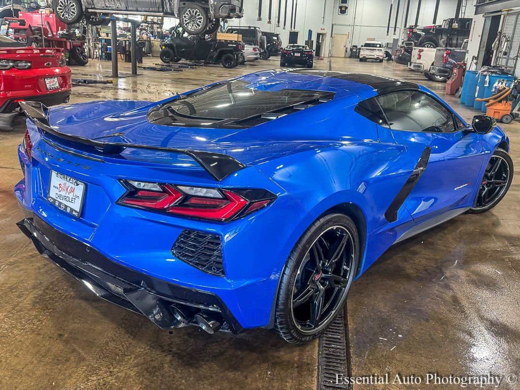 Used 2024 Chevrolet Corvette Stingray Premium Cpe w/ Z51 Performance Package image 12