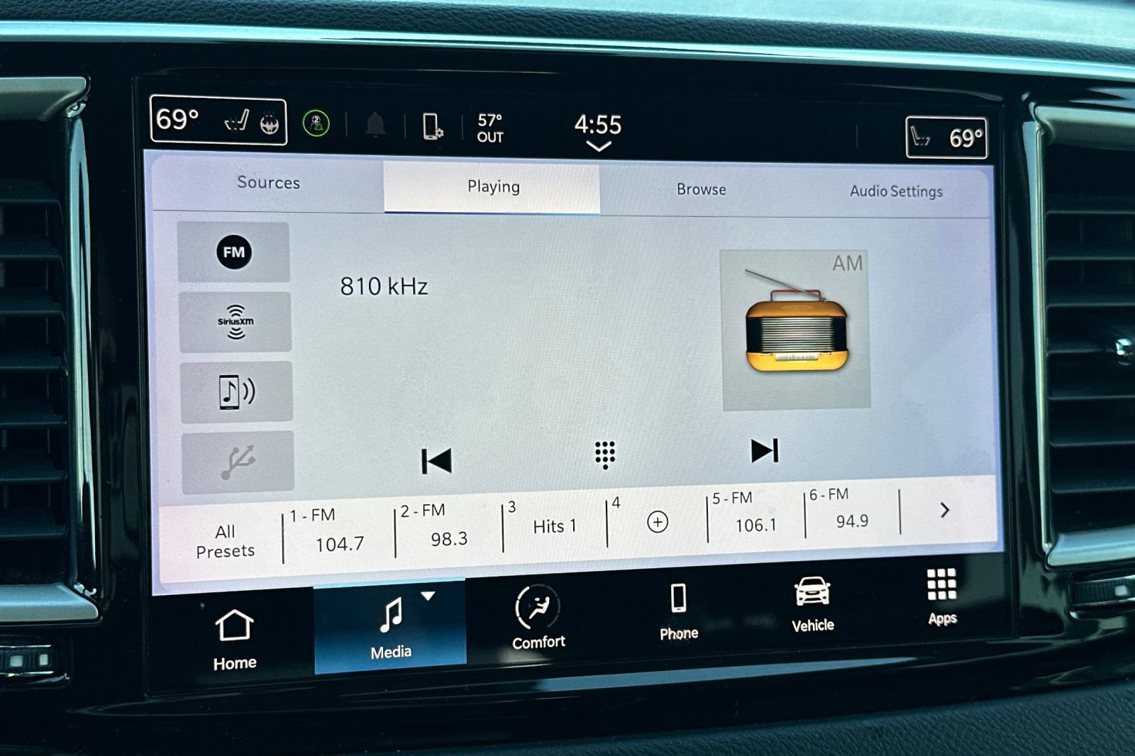 Used 2022 Chrysler Pacifica Touring-L image 26