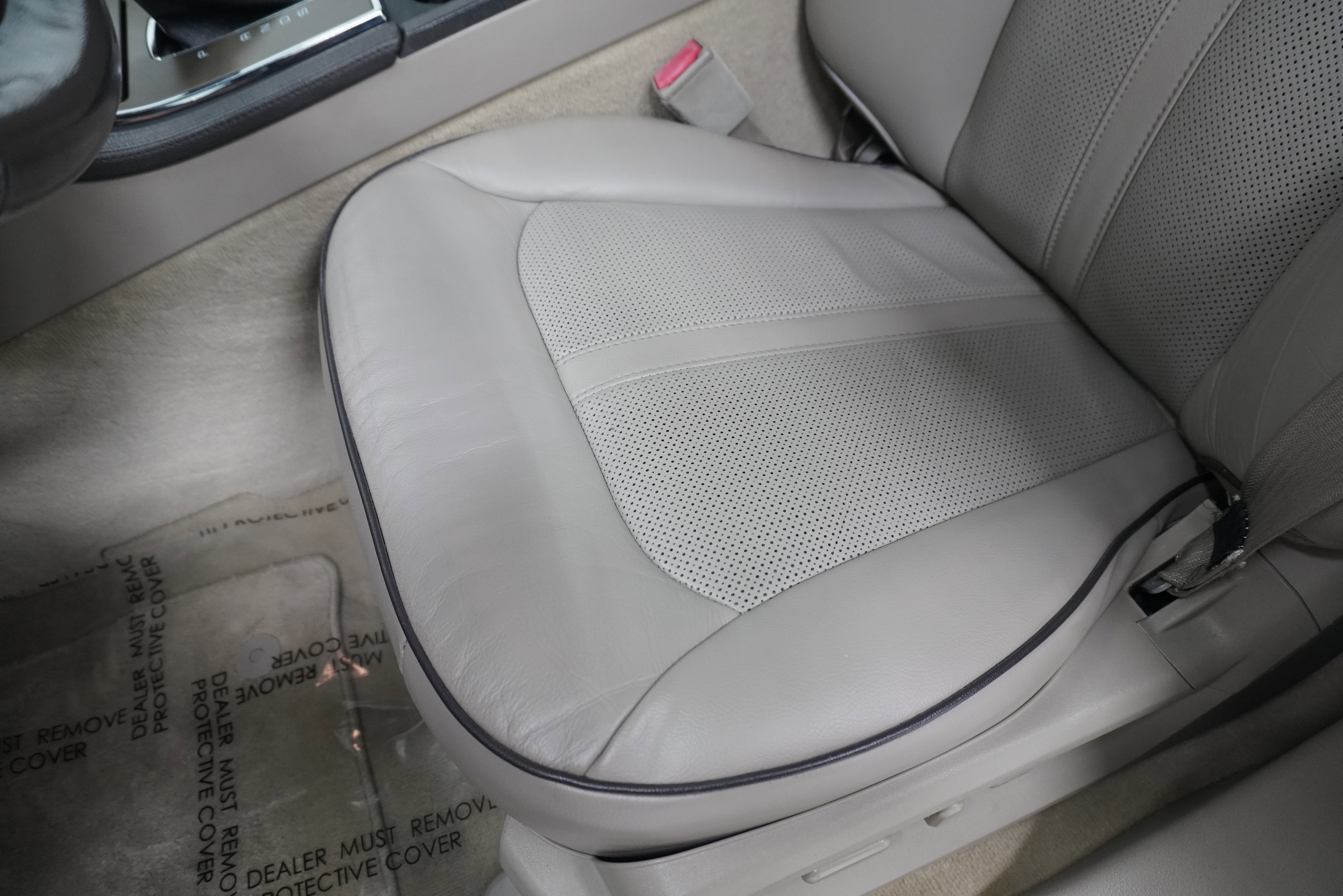 Used 2013 Lincoln MKX FWD image 11