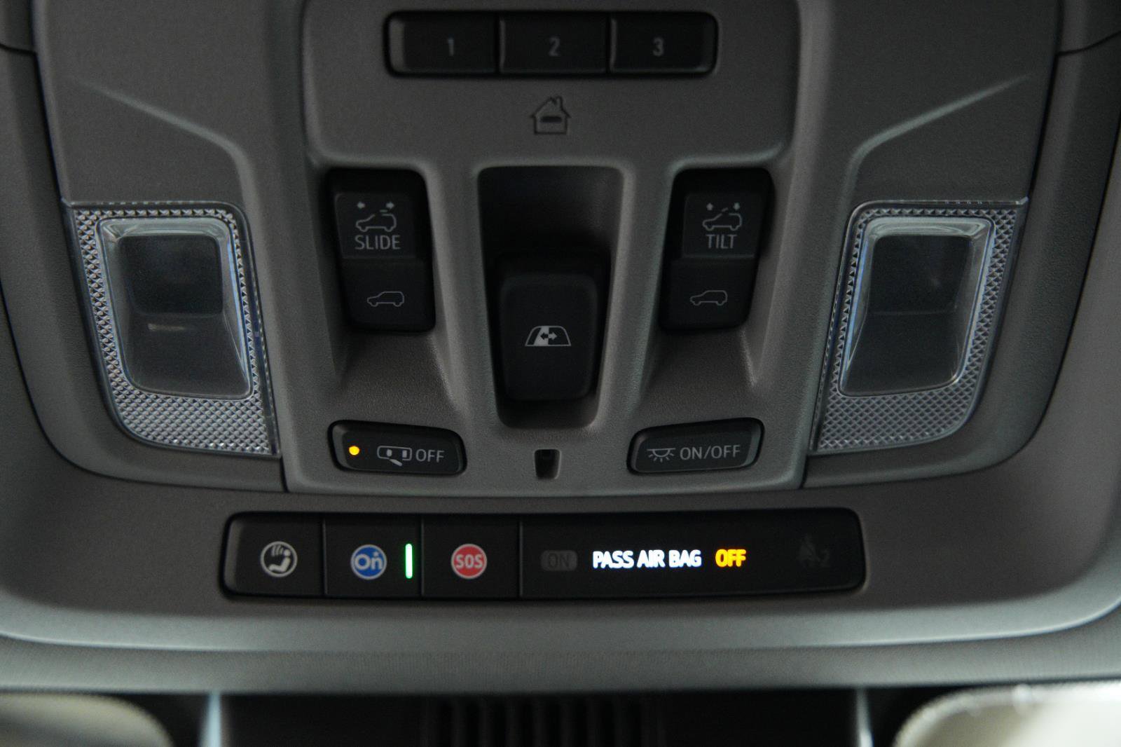 Used 2024 GMC Sierra 2500 Denali w/ Denali Reserve Package image 43