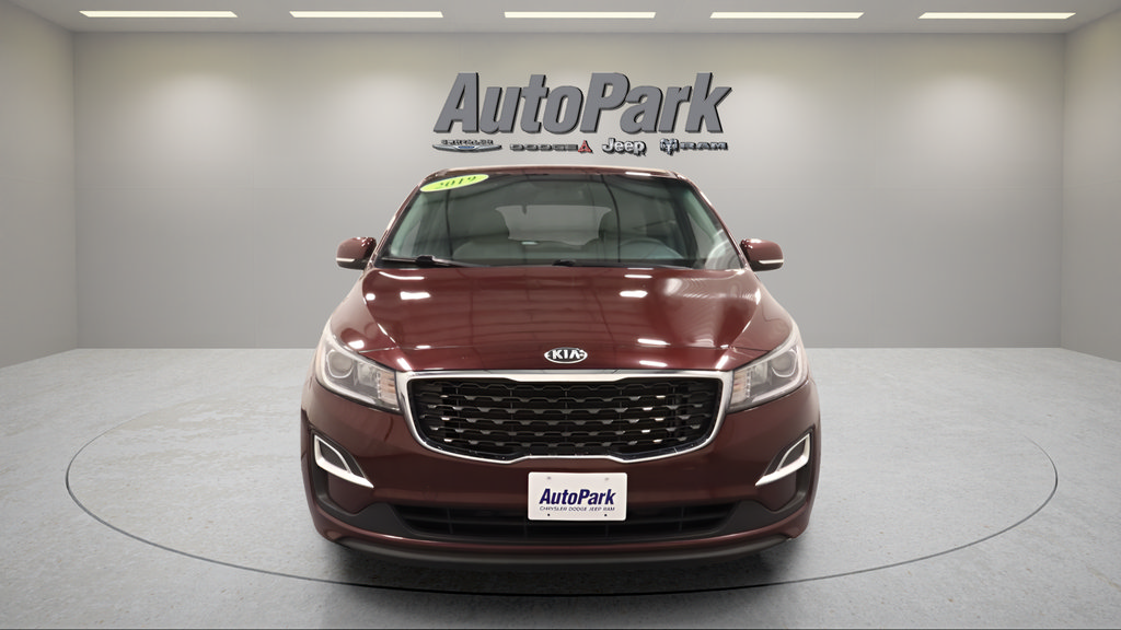 Used 2019 Kia Sedona LX FWD image 2