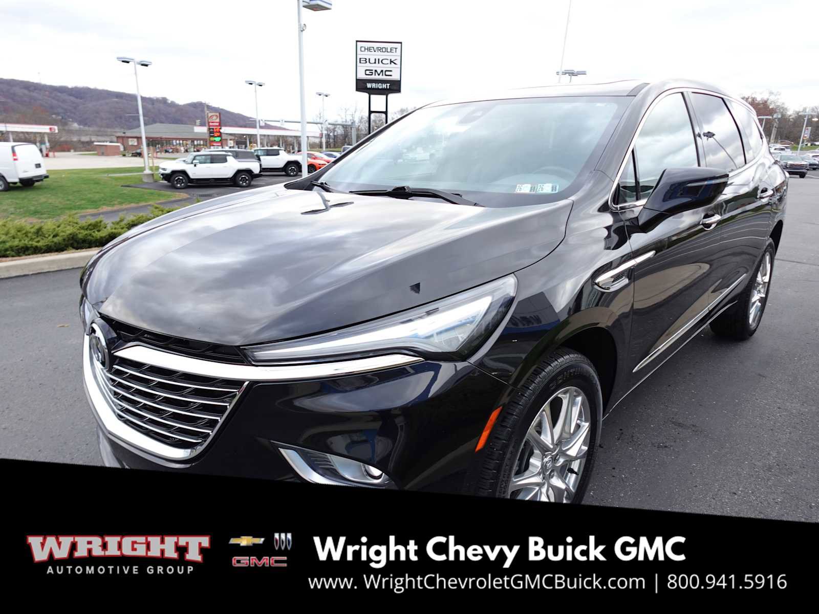 Used 2023 Buick Enclave Essence w/ Experience Buick Package image 7