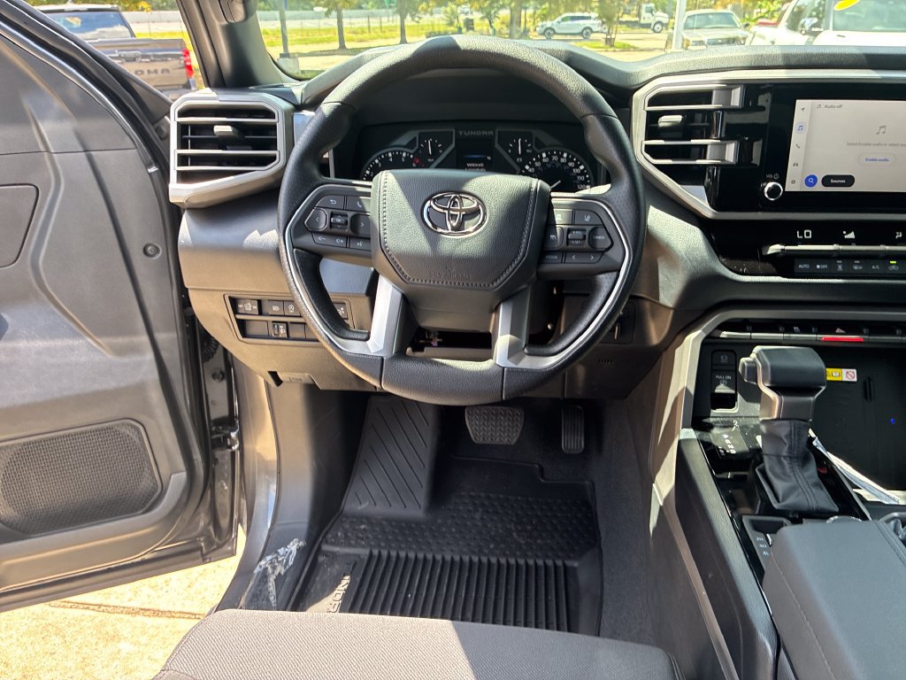 New 2026 Toyota Tundra SR5 w/ SR5 Convenience Package AWD/4WD image 18