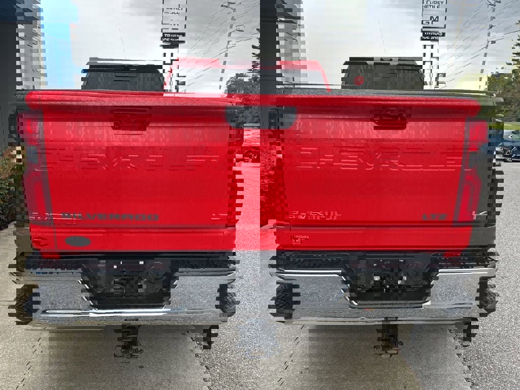 Used 2020 Chevrolet Silverado 2500 LTZ w/ LTZ Convenience Package image 8