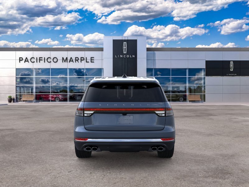 Used 2026 Lincoln Aviator AWD image 5