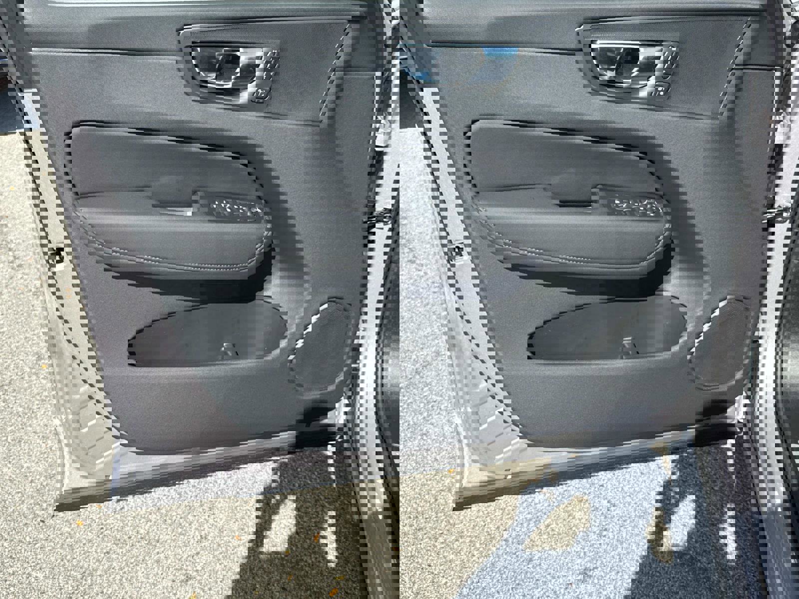 New 2026 Volvo XC60 B5 Plus w/ Climate Package image 16