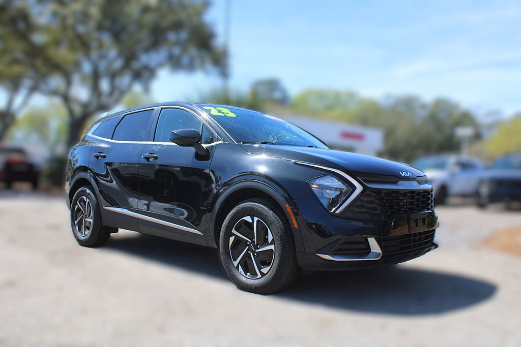 Certified 2023 Kia Sportage LX image 4