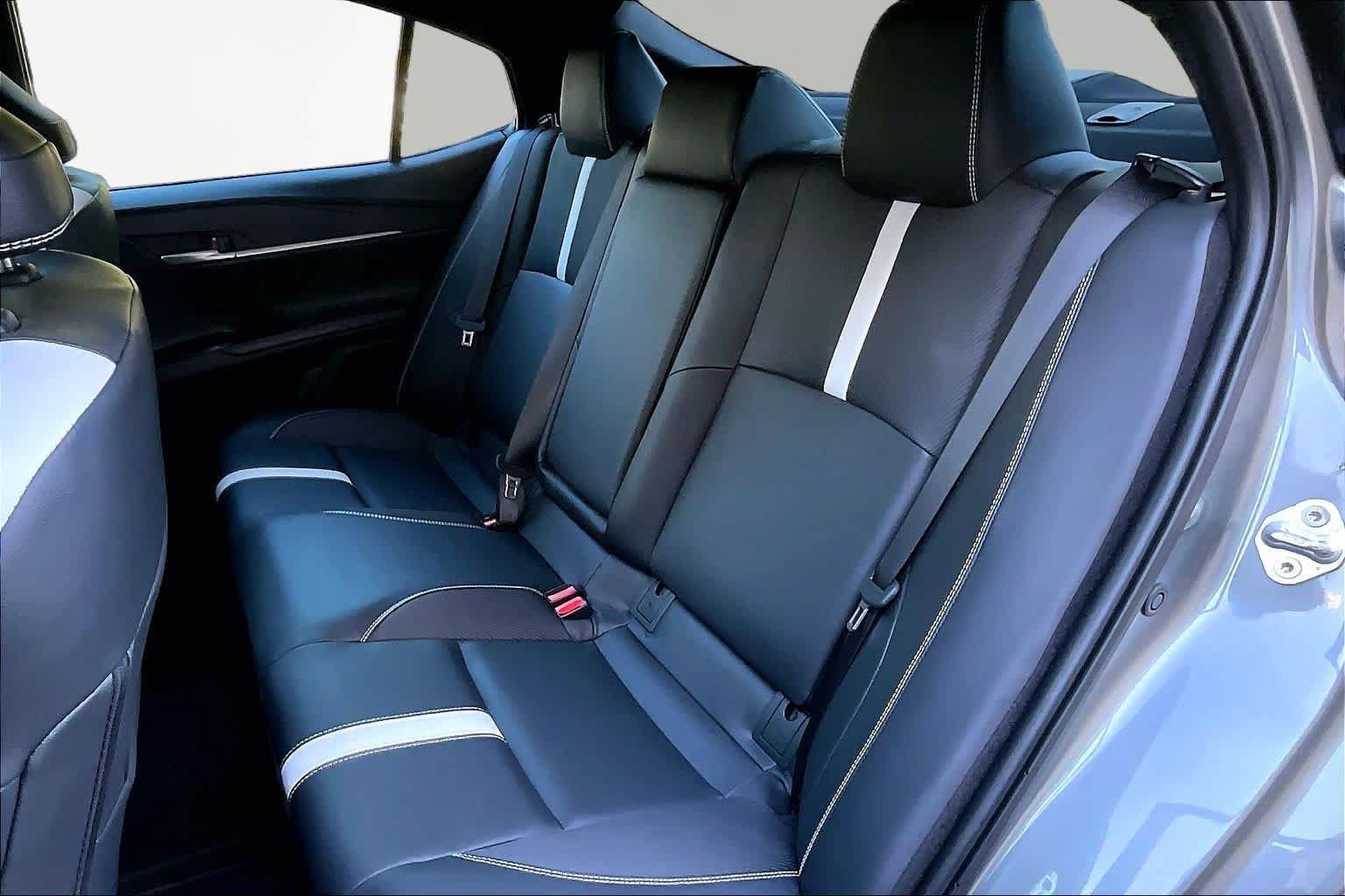 Used 2025 Toyota Camry SE w/ Multimedia Upgrade Package FWD image 21