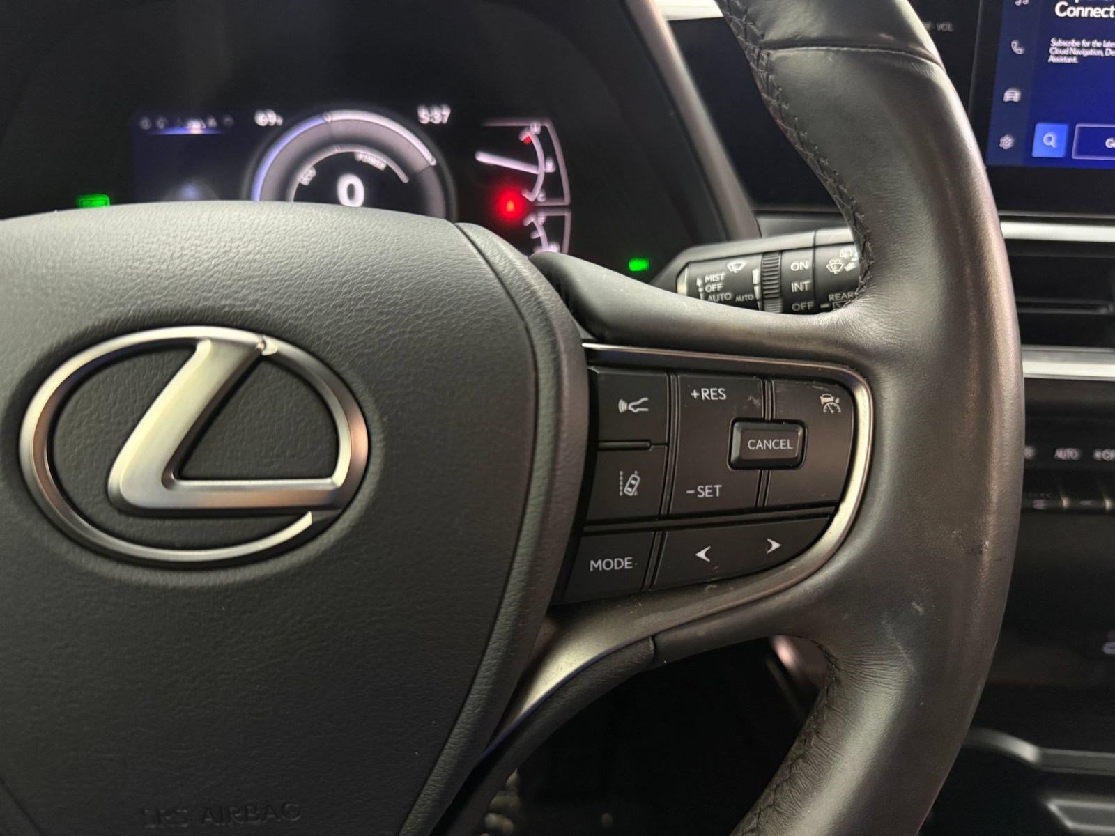 Used 2024 Lexus UX 250h F Sport FWD image 14