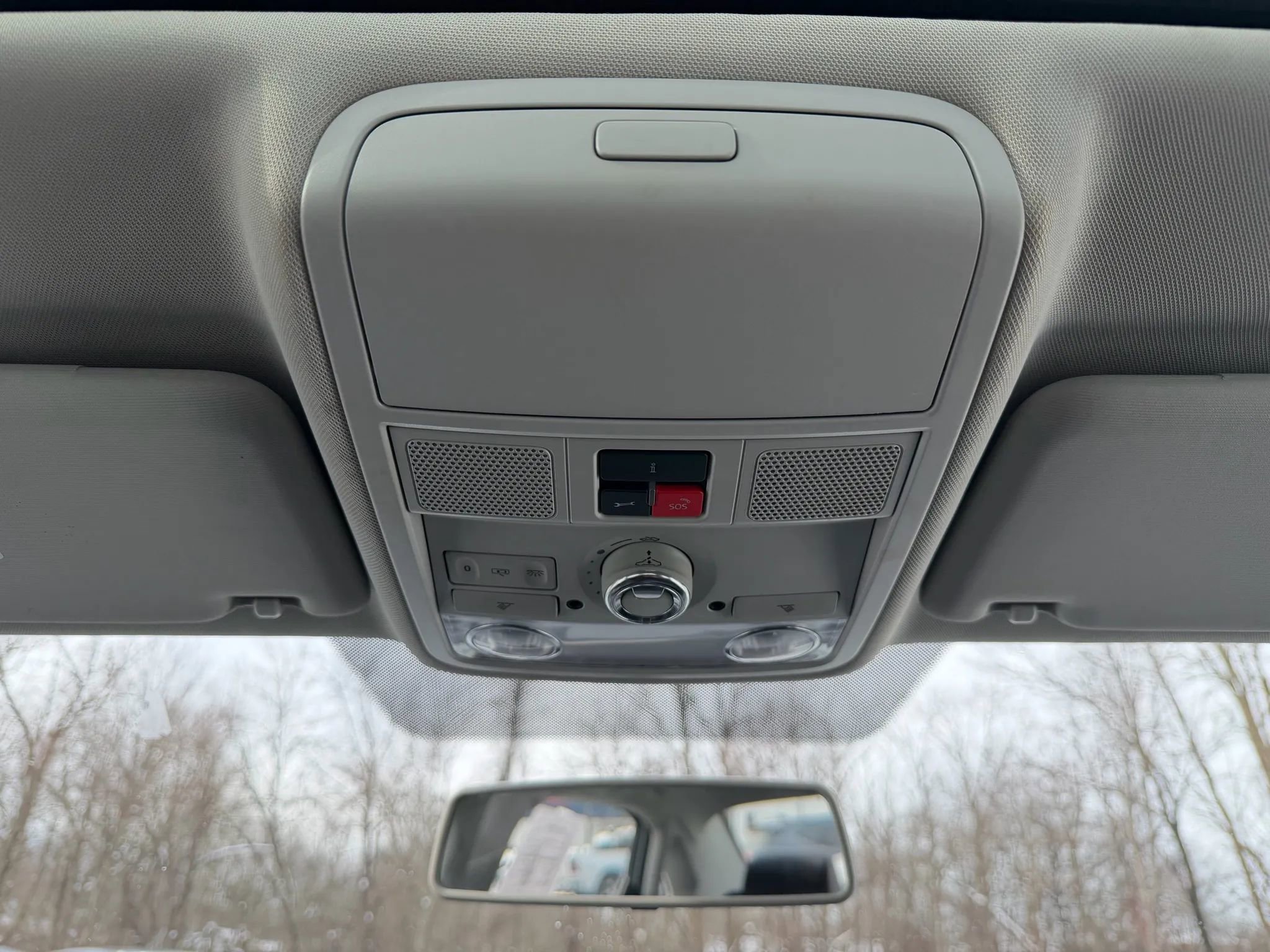 Used 2018 Volkswagen Passat 2.0T SE image 21